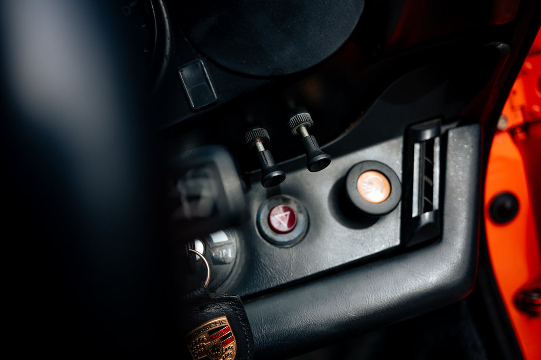 Porsche 911 Carrera 1974 RHD